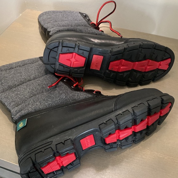 Ralph Lauren Quinlyn Cold Weather Boots sz 8.5 - Picture 4 of 6